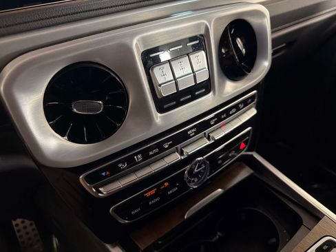 Used 2024 Mercedes-Benz G 550 image 42