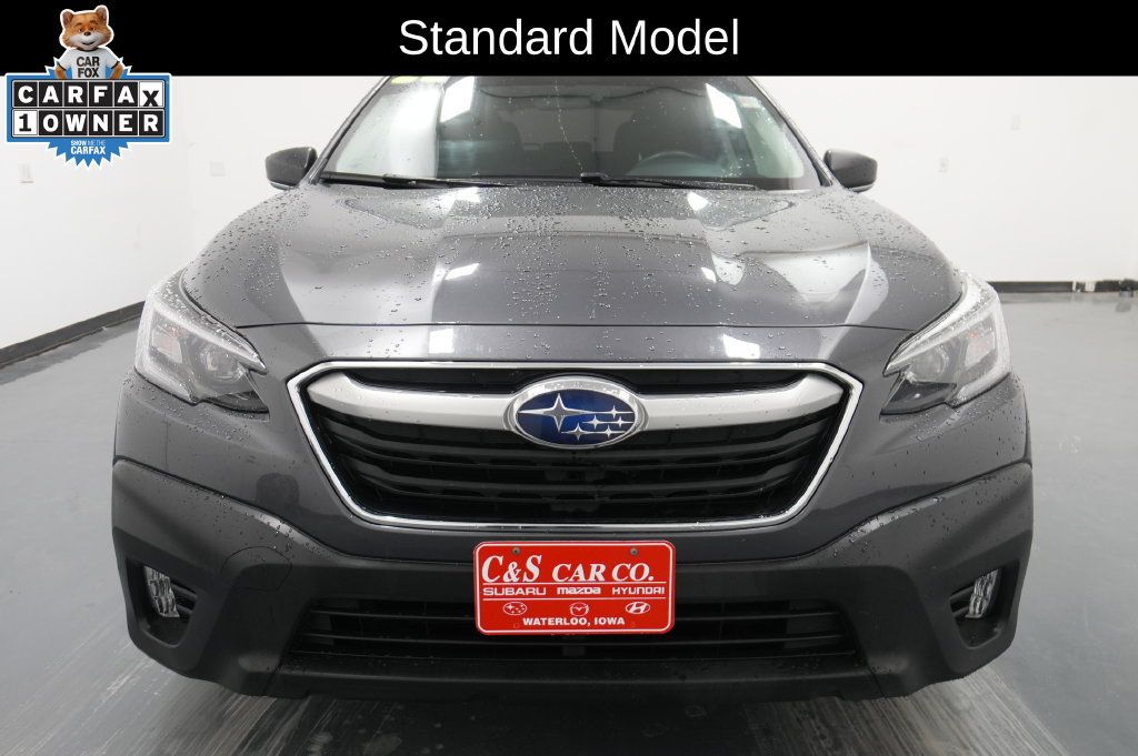 Used 2022 Subaru Outback AWD/4WD image 2