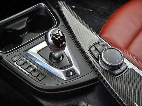 Used 2015 BMW M3 image 27