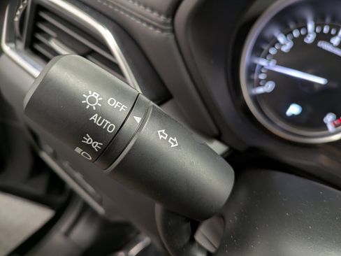 Used 2025 MAZDA CX-5 AWD 2.5 S w/ Preferred Package image 18