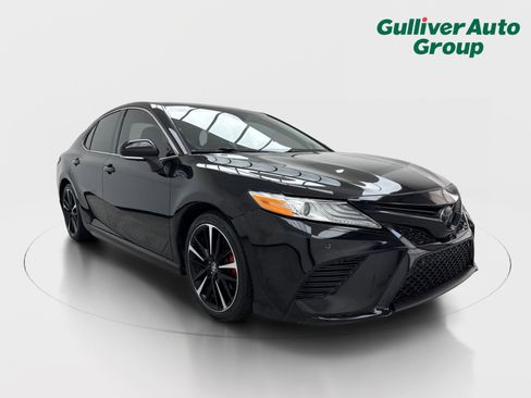 Used 2020 Toyota Camry XSE w/ Driver Assist Package FWD image 13