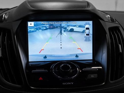 Used 2019 Ford Escape Titanium AWD/4WD image 21