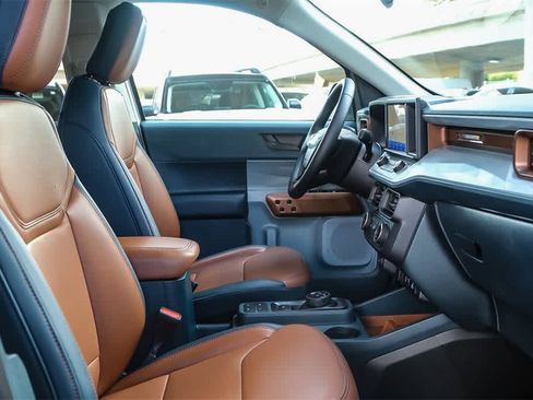 Used 2024 Ford Maverick Lariat w/ 4K Tow Package image 16