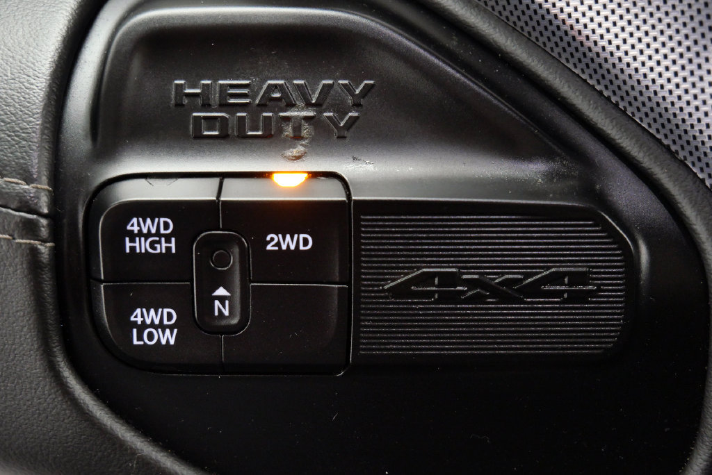 Used 2021 RAM 2500 Limited AWD/4WD image 29