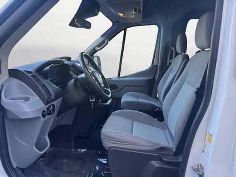 Used 2016 Ford Transit 350 XLT RWD image 9