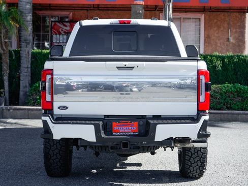 Used 2024 Ford F350 Platinum w/ Tremor Off-Road Package AWD/4WD image 8
