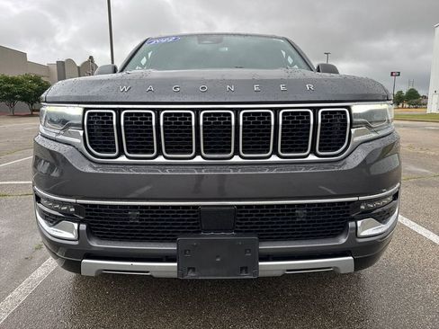 Used 2022 Jeep Wagoneer Series II AWD/4WD image 9