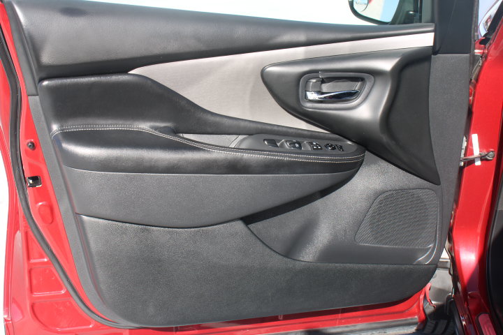 Used 2019 Nissan Murano S w/ Cargo Package FWD image 10