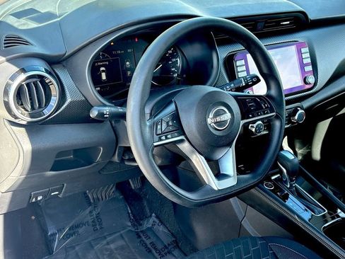 Certified 2023 Nissan Kicks SV image 14