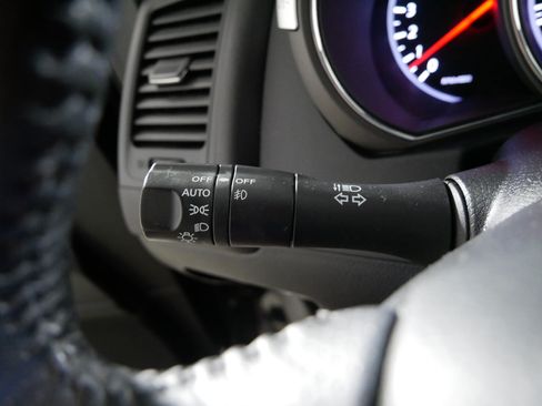 Used 2011 Nissan Murano SL AWD/4WD image 31