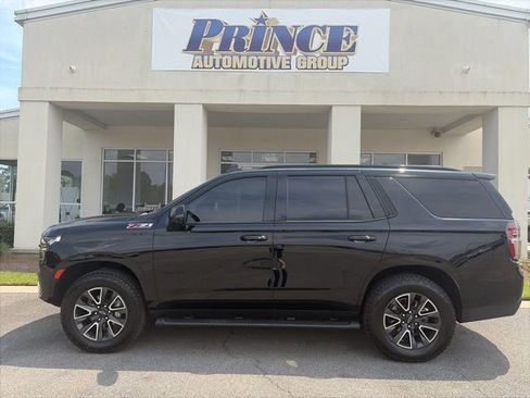 Used 2022 Chevrolet Tahoe Z71 w/ Luxury Package image 1