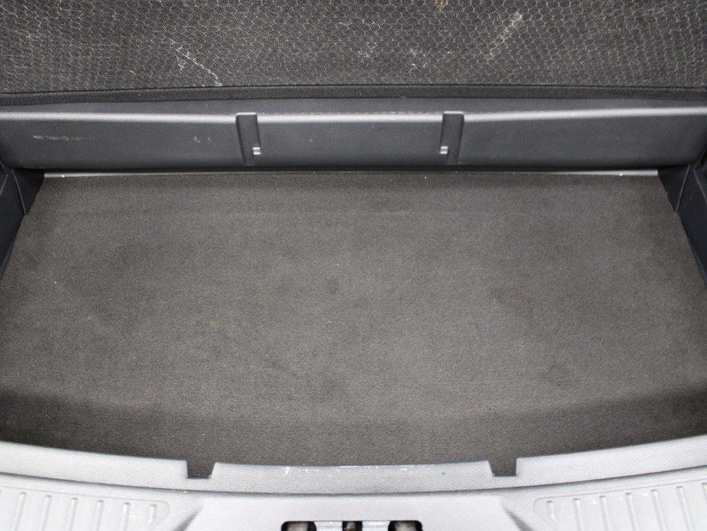 Used 2025 Ford Explorer ST-Line w/ ST-Line Street Pack AWD/4WD image 47