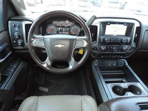 Used 2016 Chevrolet Silverado 3500 LTZ AWD/4WD image 24