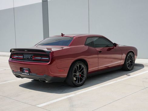 Used 2020 Dodge Challenger R/T Scat Pack RWD image 7