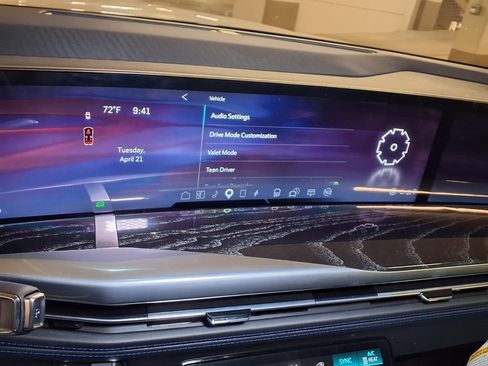 New 2026 Cadillac Escalade IQ Sport 1 AWD/4WD image 18
