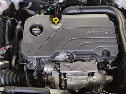 Used 2025 Chevrolet Malibu LT image 15