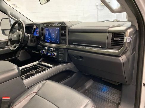 Used 2023 Ford F250 Lariat w/ Lariat Ultimate Package AWD/4WD image 26