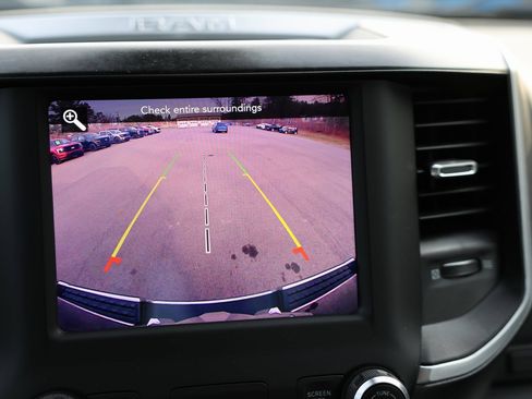 Used 2021 RAM 1500 Big Horn image 21