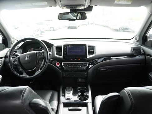 Used 2016 Honda Pilot Elite image 21