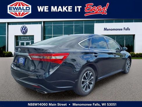Used 2016 Toyota Avalon XLE FWD image 7