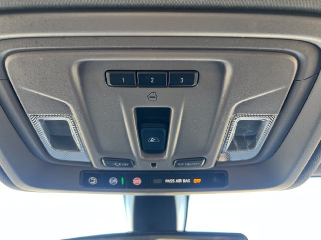 Certified 2021 Chevrolet Silverado 1500 LT Trail Boss w/ Convenience Package II AWD/4WD image 32