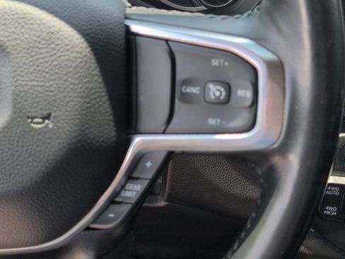 Used 2022 RAM 1500 Laramie AWD/4WD image 29