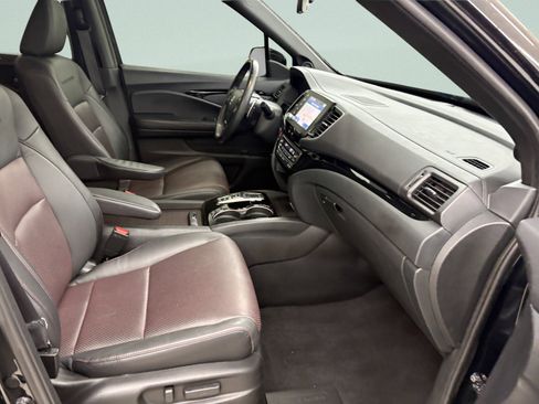Used 2023 Honda Ridgeline Black Edition image 22