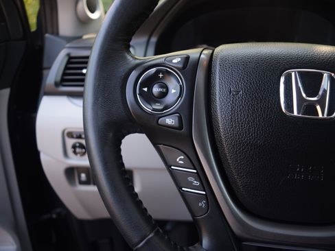 Used 2017 Honda Pilot EX-L image 6