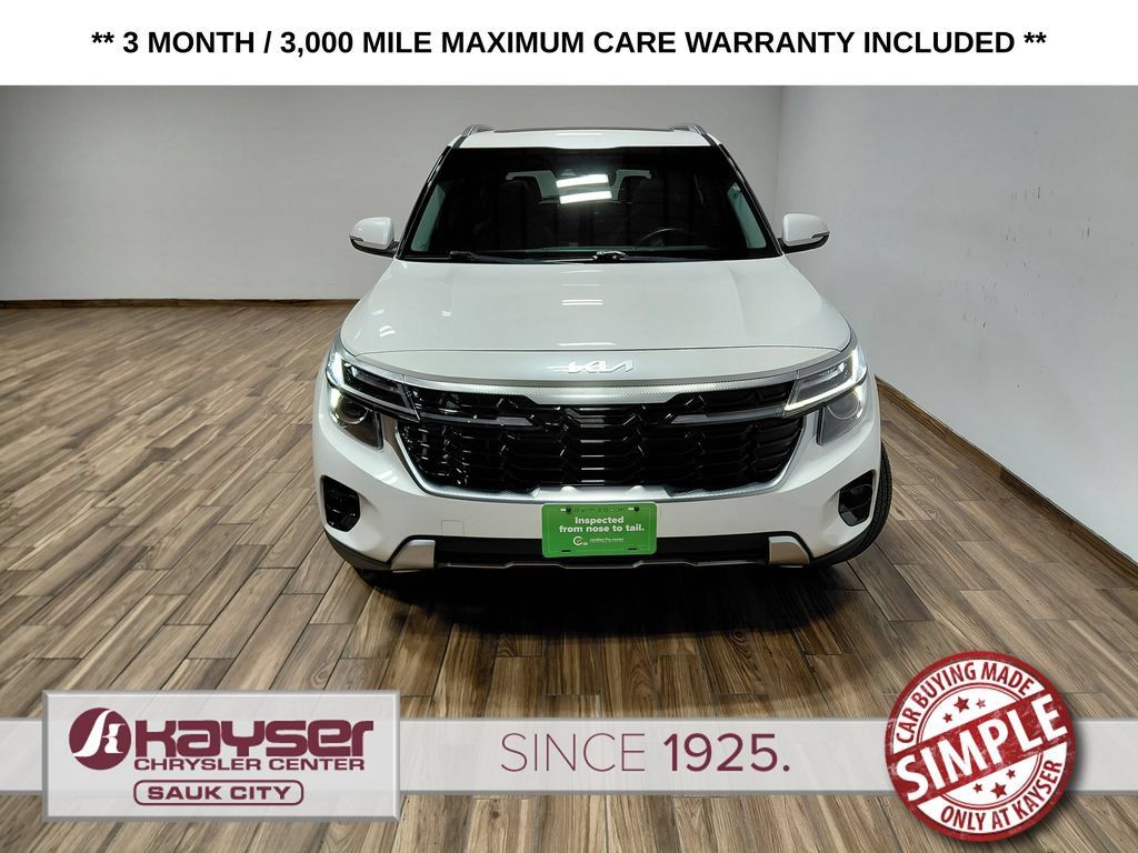 Used 2024 Kia Seltos EX AWD/4WD image 3