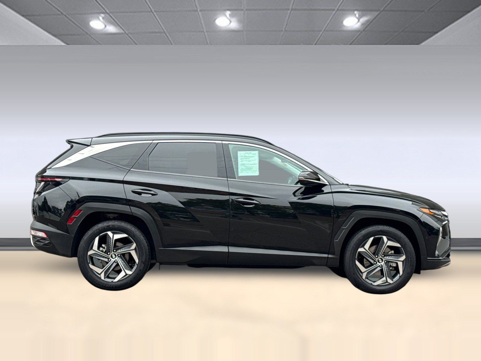 Used 2022 Hyundai Tucson Limited w/ Cargo Package AWD/4WD image 8
