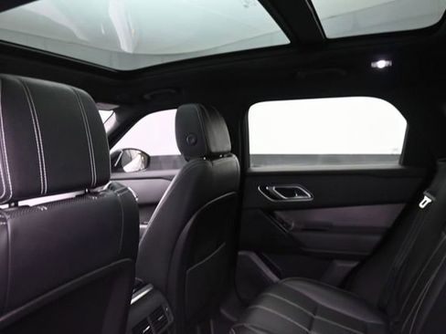 Used 2021 Land Rover Range Rover Velar S AWD/4WD image 19
