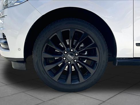 Used 2019 Lincoln Navigator Select w/ Technology Package AWD/4WD image 10