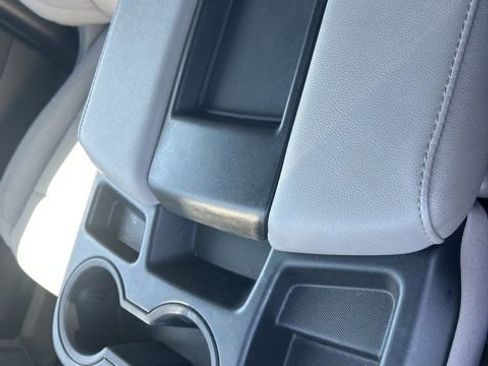 Used 2024 GMC Sierra 2500 SLE w/ SLE Value Package; image 37