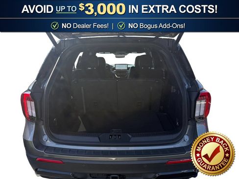 Used 2025 Ford Explorer ST-Line w/ Premium Package RWD image 24