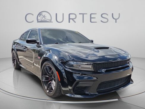 Used 2021 Dodge Charger Scat Pack RWD image 4