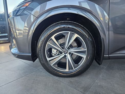 Used 2026 Lexus RX 350 Premium image 9