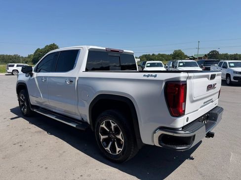 Used 2023 GMC Sierra 1500 SLT w/ SLT Premium Package AWD/4WD image 3
