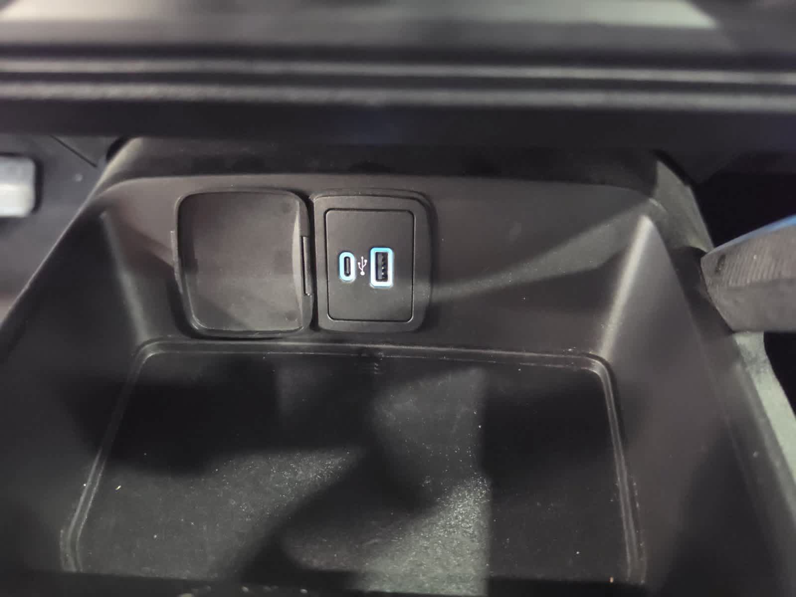Used 2023 Ford Bronco Wildtrak AWD/4WD image 25