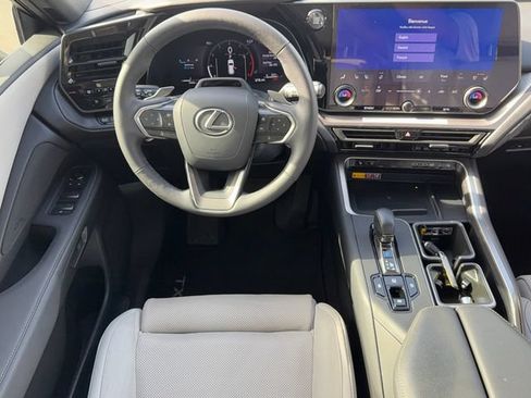 Used 2024 Lexus TX 350 FWD image 19