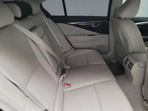Used 2018 INFINITI Q50 Luxe RWD image 19