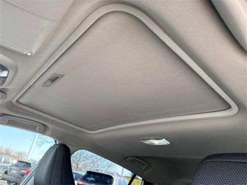 Used 2024 Subaru Crosstrek 2.0i Premium image 29