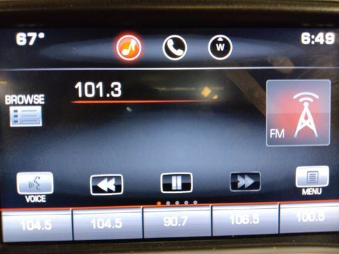 Used 2015 GMC Sierra 1500 SLE w/ SLE Value Package image 25