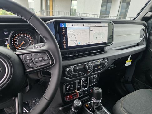 New 2026 Jeep Gladiator Willys image 15