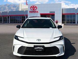 Used 2025 Toyota Camry LE FWD video 2