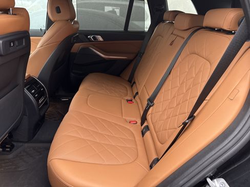 Certified 2023 BMW X5 sDrive40i w/ Premium Package image 32