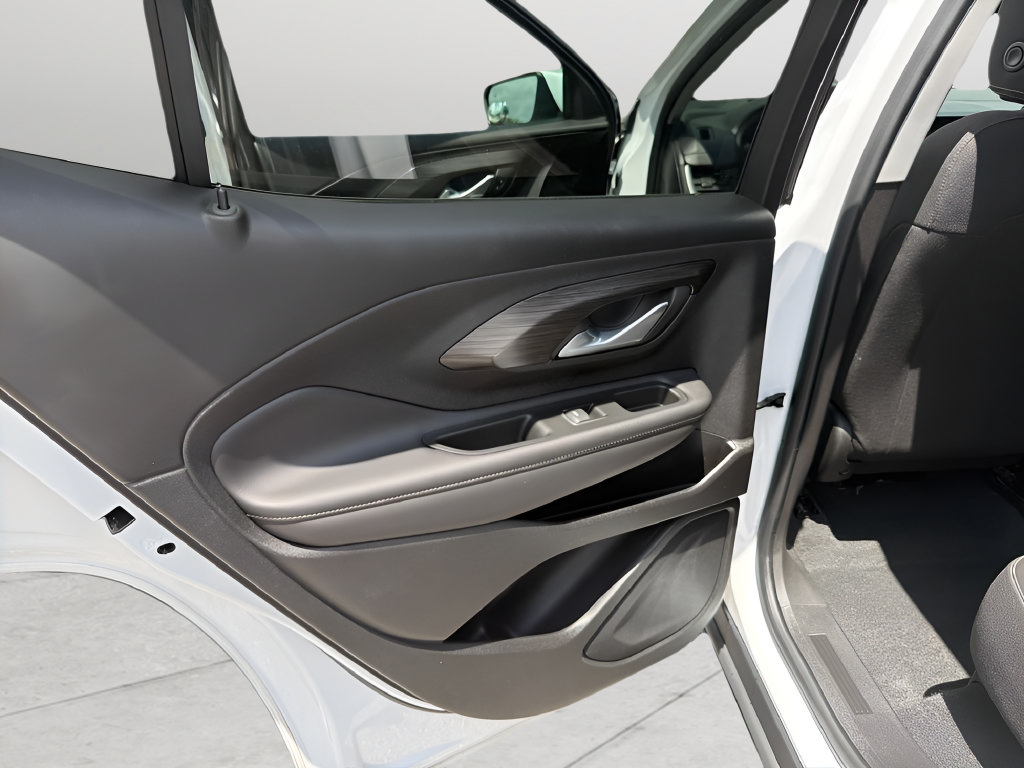 Used 2022 GMC Terrain SLE w/ Driver Convenience Package FWD image 21