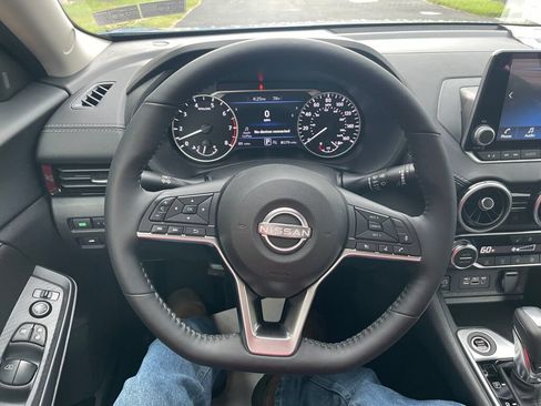 Used 2024 Nissan Sentra SV w/ All-Weather Package FWD image 8