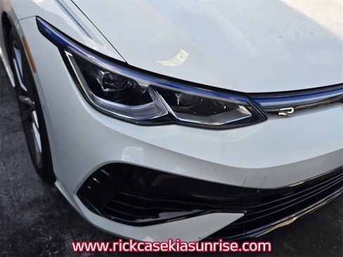 Used 2024 Volkswagen Golf R image 10