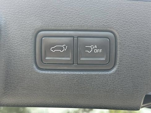 Used 2023 Kia Telluride SX Prestige X-Line AWD/4WD image 9