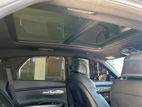 Used 2024 Genesis GV70 2.5T w/ Sport Prestige Package image 29